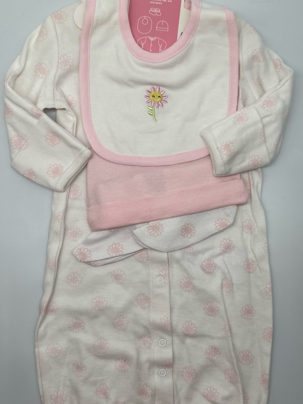 Circo Baby Girls Pink Daisy Sleep Gown with Bib, Hat, Booties, 0-3 Months